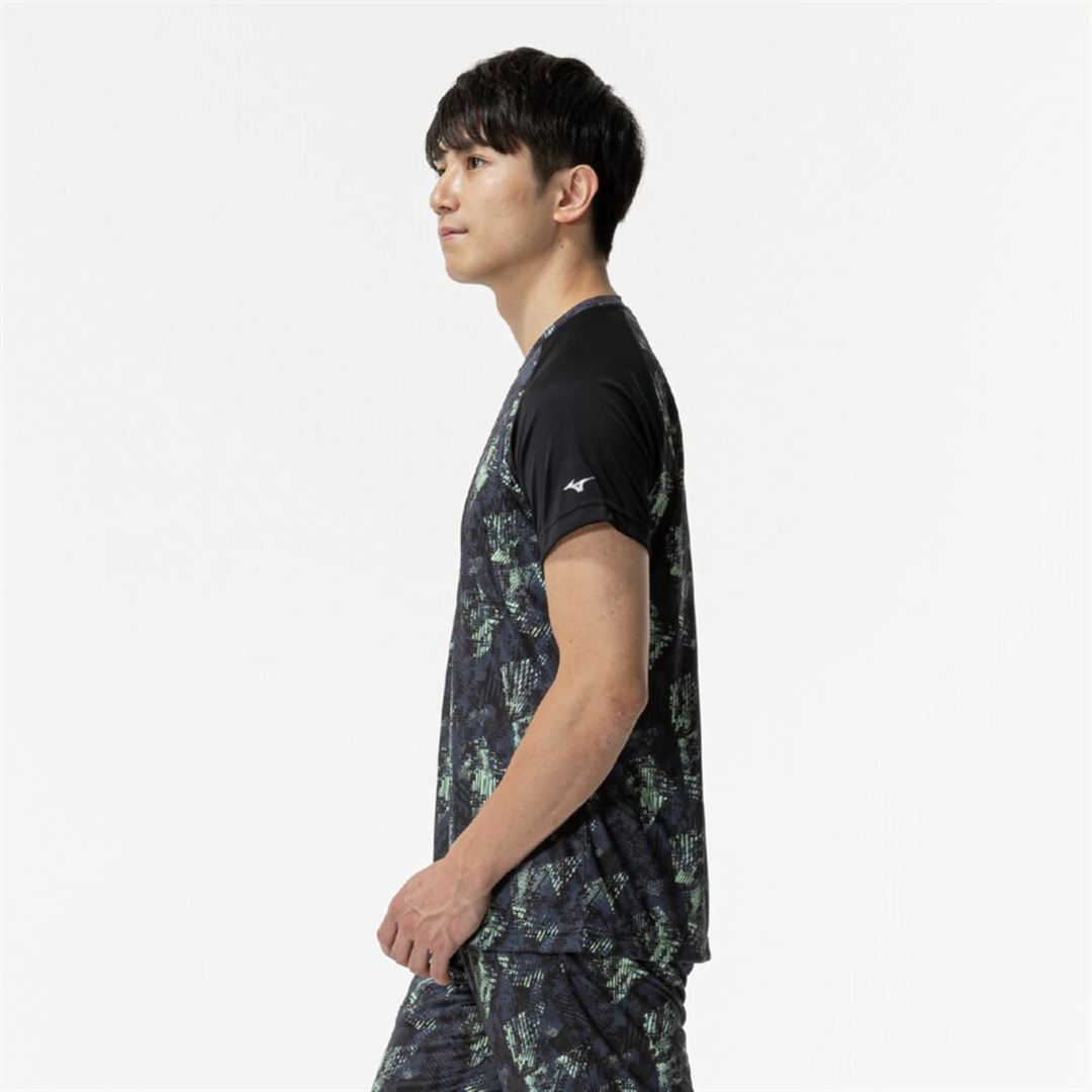 グラフィックTシャツ ブラック M