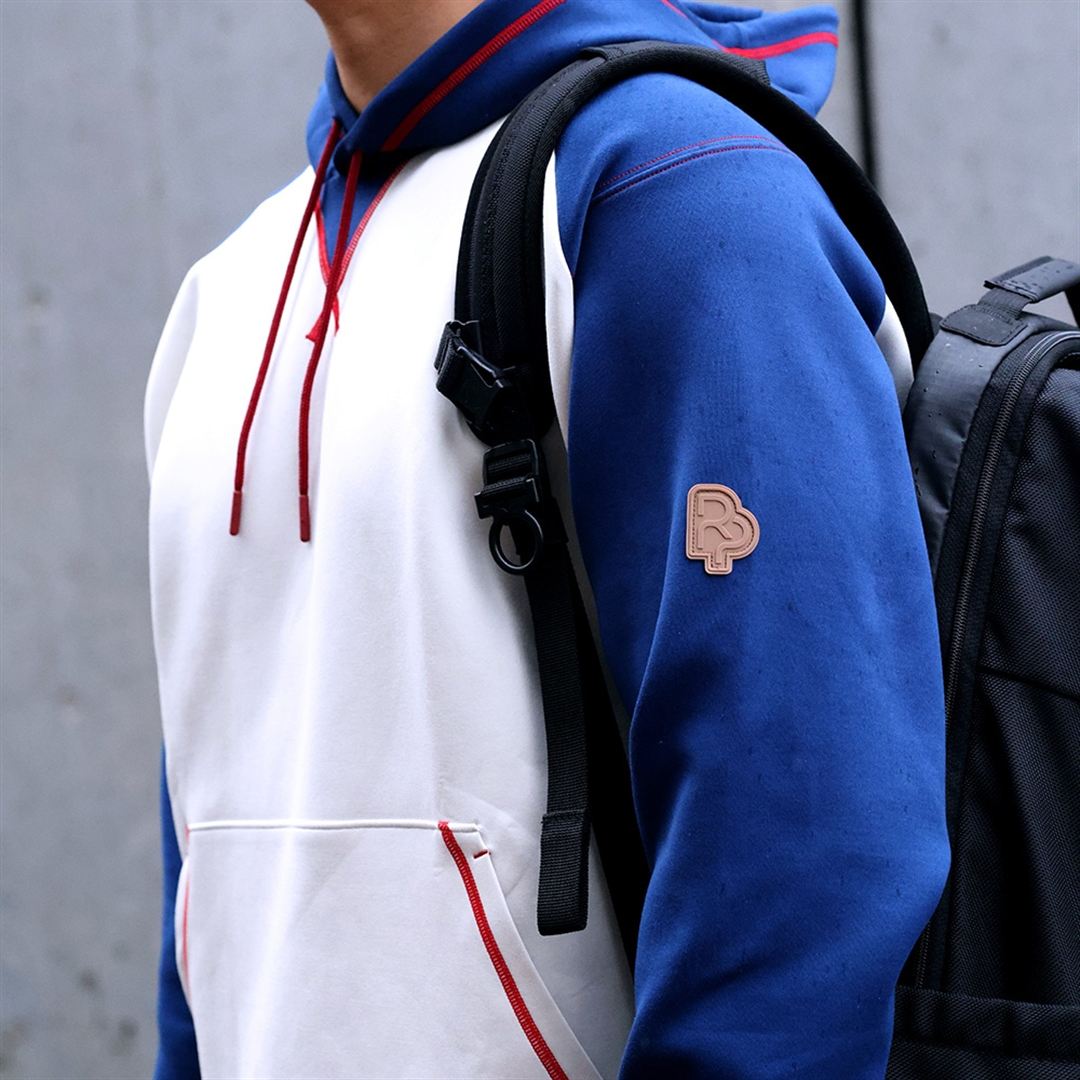 RELEASE POINT スウェットフーディ オフホワイト×エステートブルー S