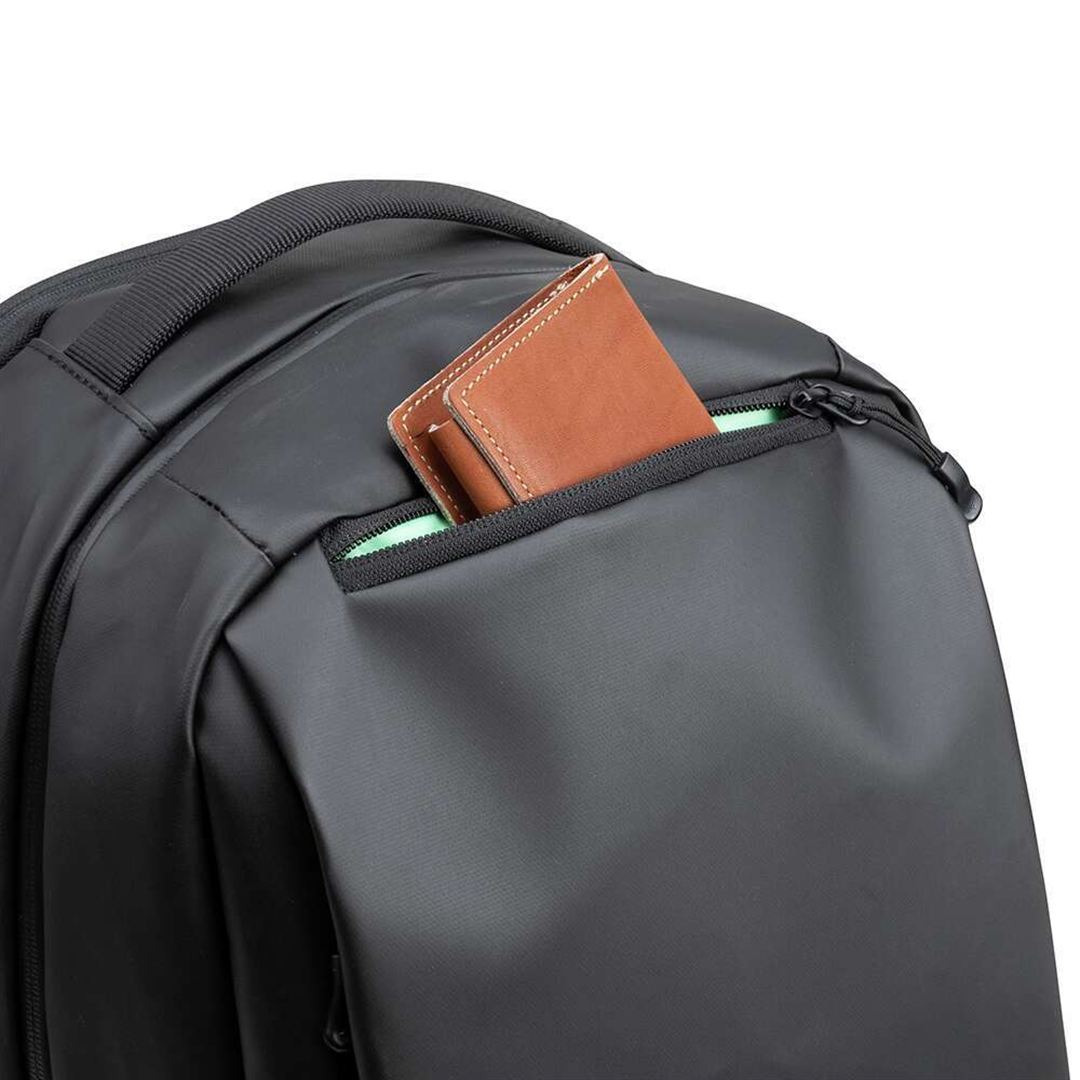 バックパック(25L) ブラック