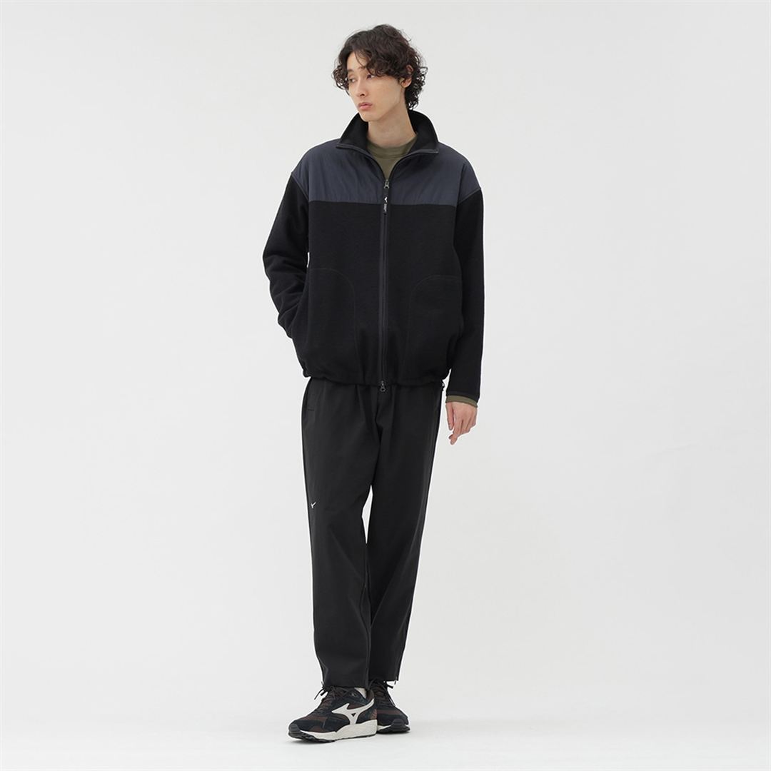 【MARGARET HOWELL】ウォーターリパレントストレッチパンツ ブラック M