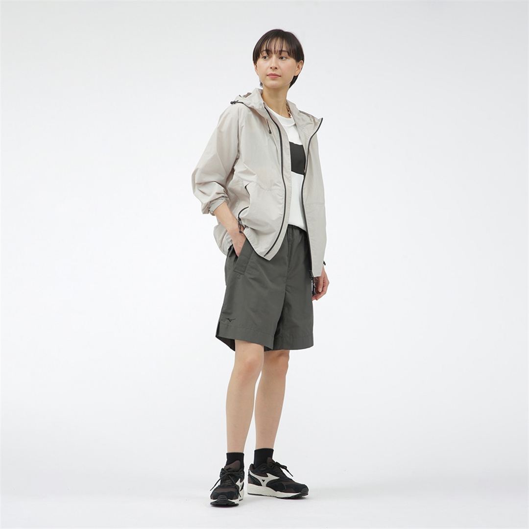 【MARGARET HOWELL】ウォーターリパレントタスランナイロンショートパンツ カーキ S