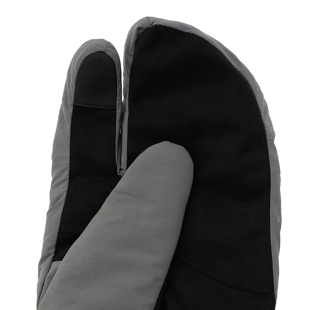 【IL BISONTE／吸湿発熱】WINDSTOPPER プロダクト 3フィンガーパデットミトン ピューターグレー S-M