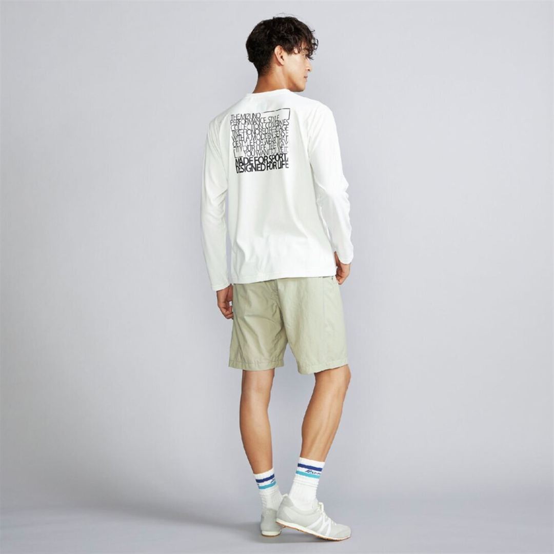 リサイクルポリエステルグラフィックロングスリーブTシャツ マシュマロホワイト M