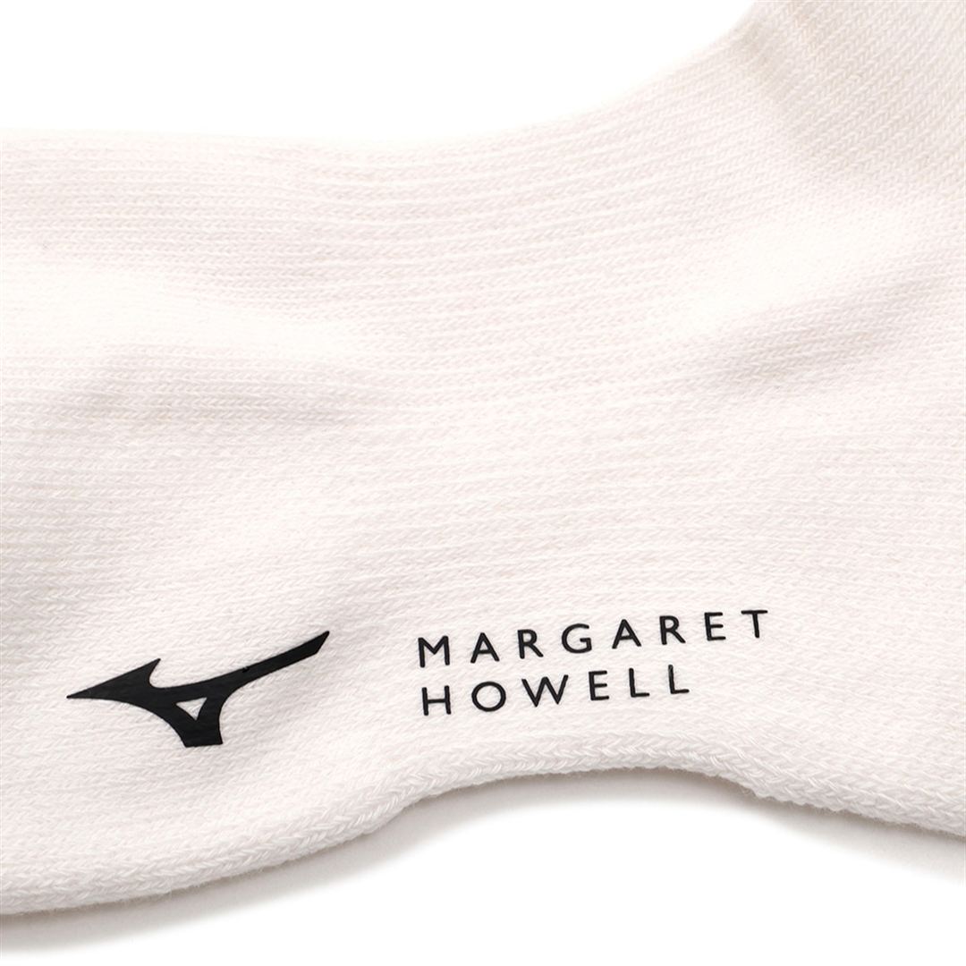 【MARGARET HOWELL】ドライベクターソックス ホワイト 25-27