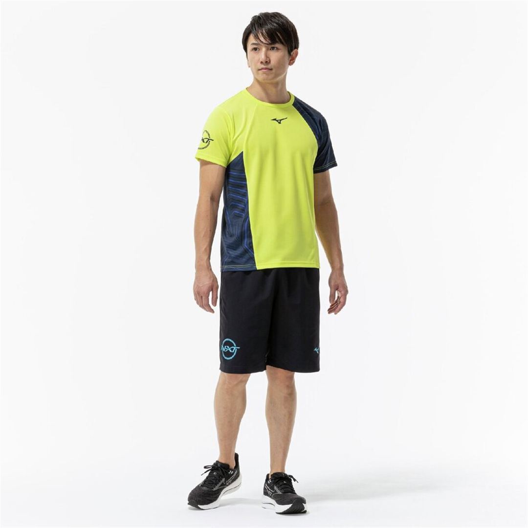 N-XT グラフィックTシャツ フォーチューンイエロー S
