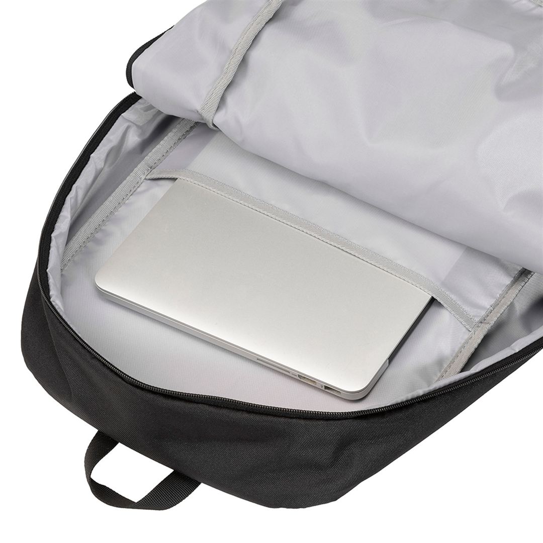 バックパック(30L) ブラック