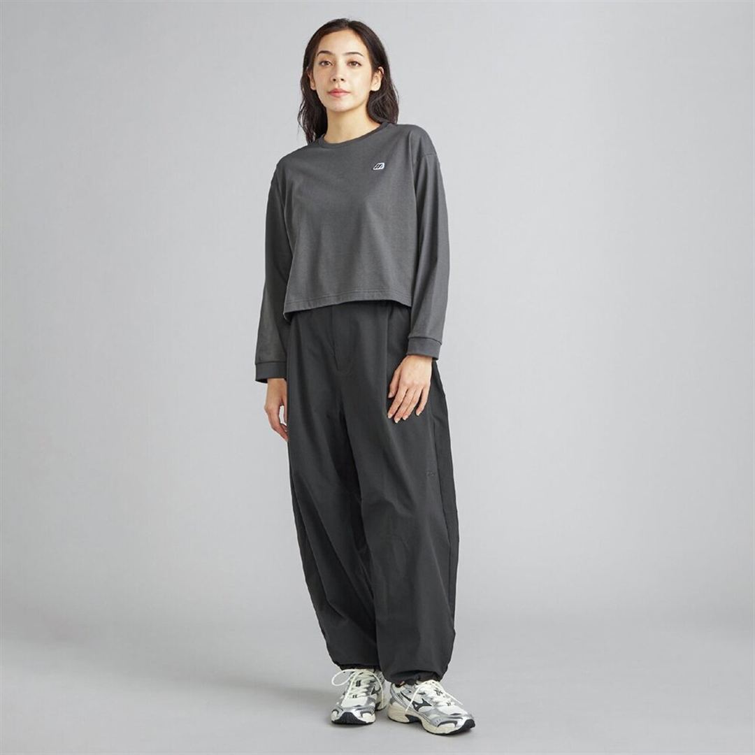 【ミズノ直営限定】モノグラムM クロップド長袖Tシャツ アッシュグレー XL
