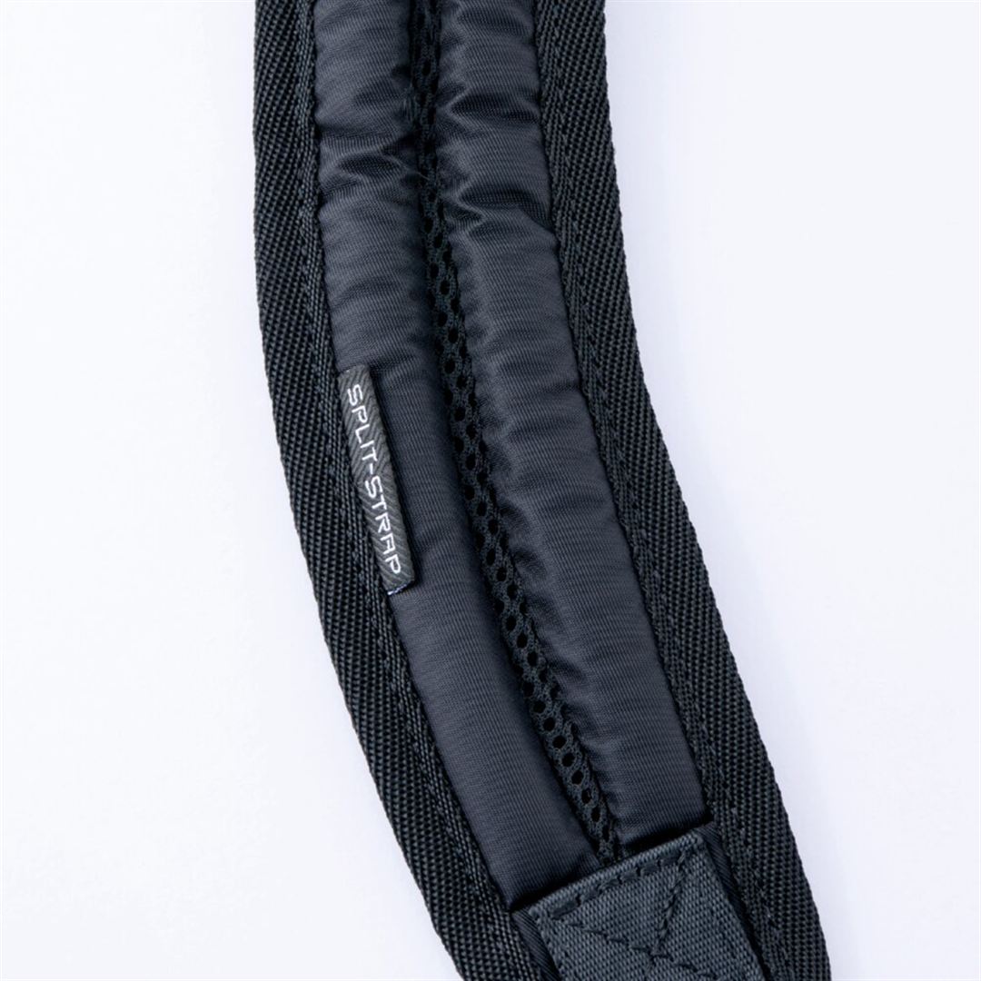 バックパック18L ブラック