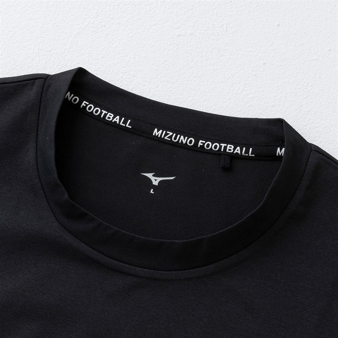 モレリア ルビーレッド ワッペンTシャツ ブラック×ルビーレッド S