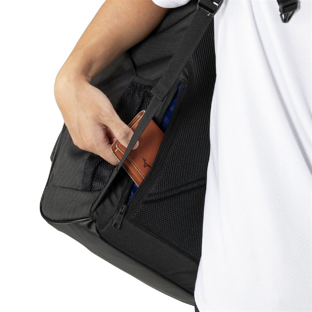 チームバックパック(35L) ブラック