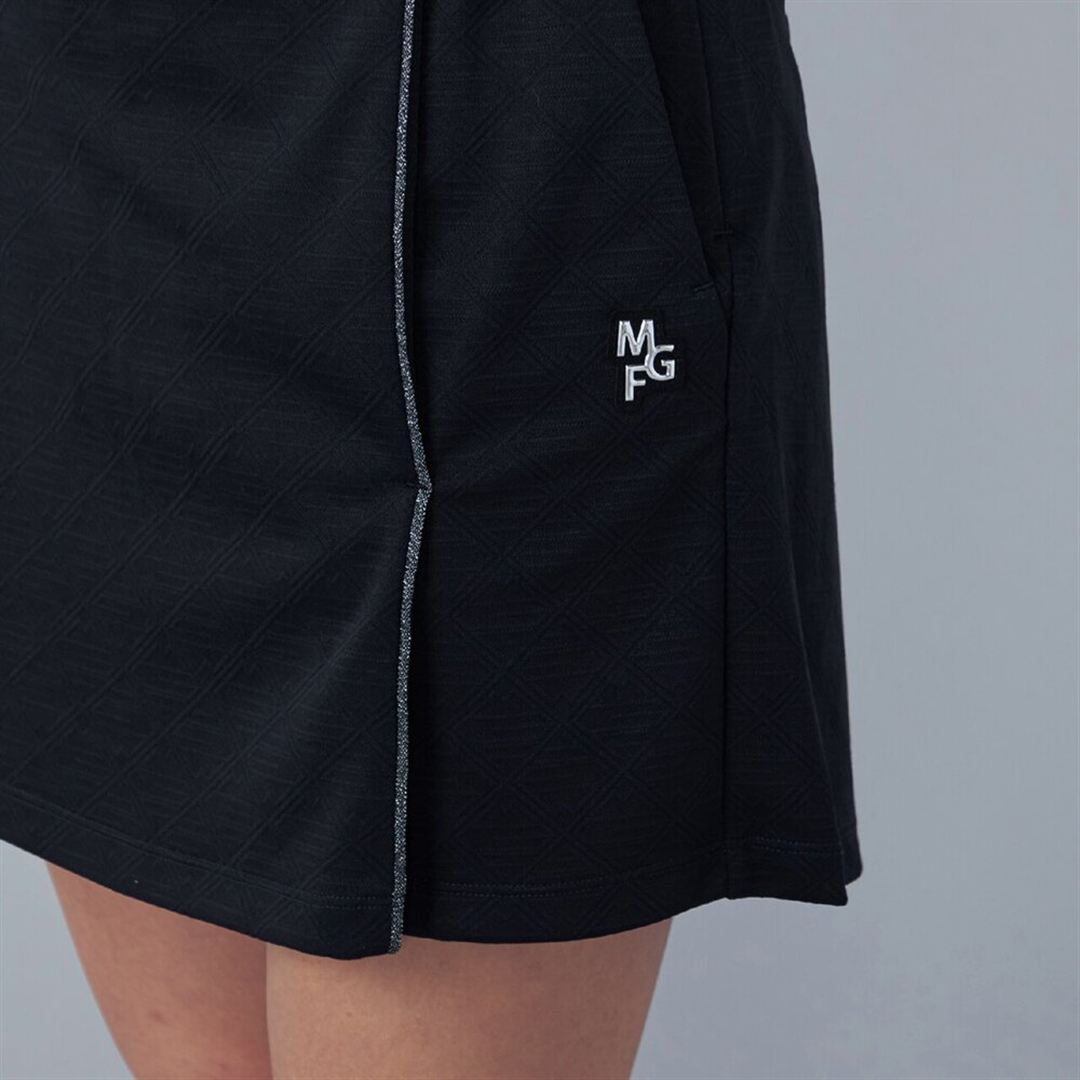 【MGFコレクション】モノグラムジャカードラップショートパンツ ネイビー M