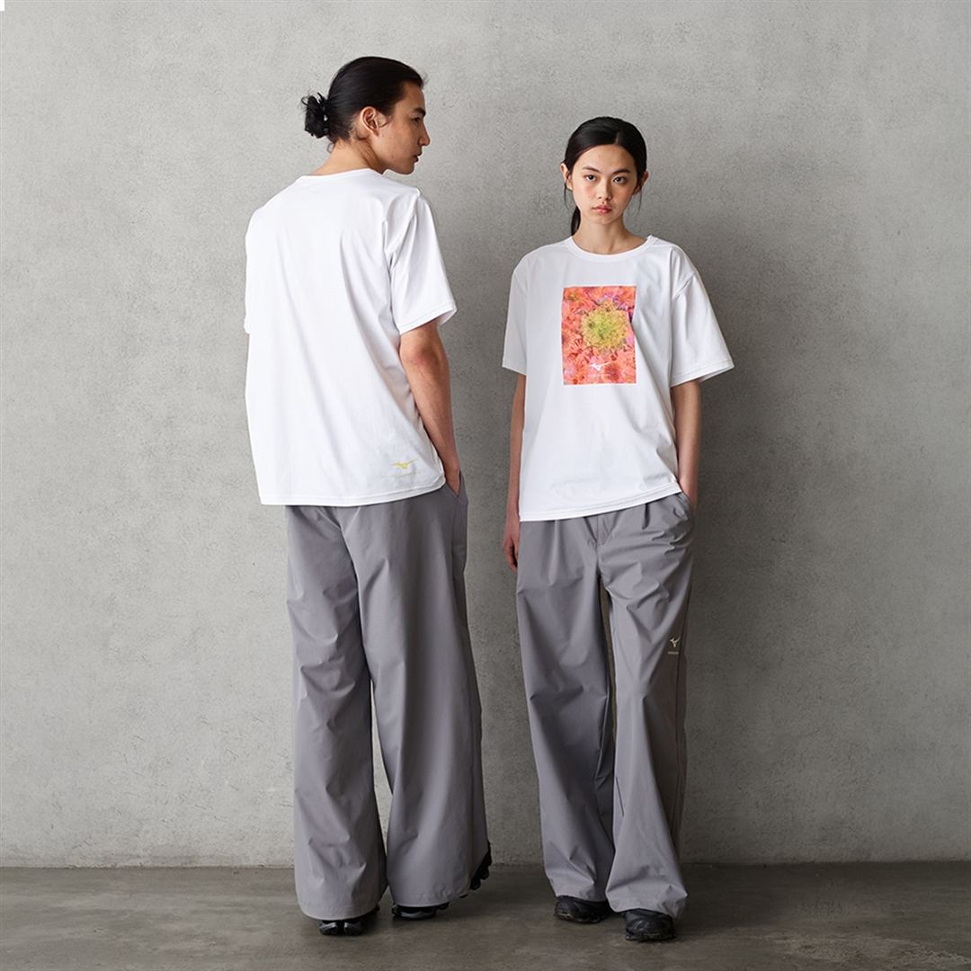 【ニコライ バーグマン】グラフィックTシャツ ホワイト×ピンク XL