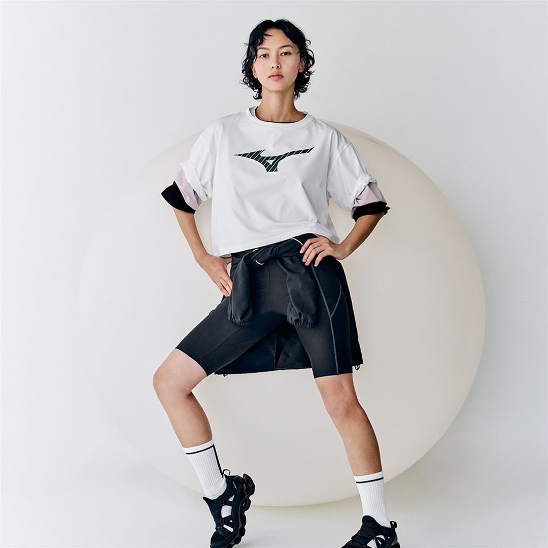 【ミズノ直営限定】ビッグロゴクロップドTシャツ(ワイドシルエット) ホワイト S