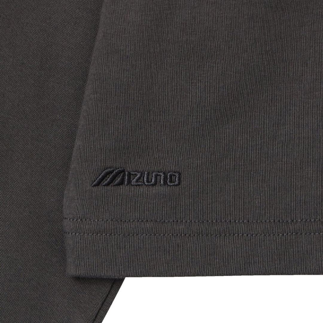 【ミズノ直営限定】モノグラムM クロップド長袖Tシャツ アッシュグレー XL