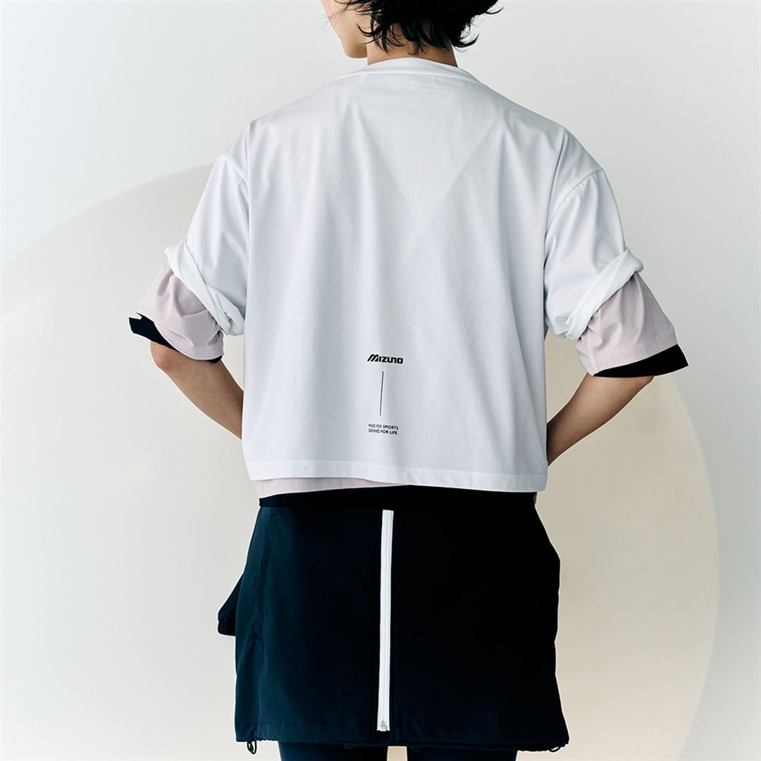 【ミズノ直営限定】ビッグロゴクロップドTシャツ(ワイドシルエット) ホワイト S