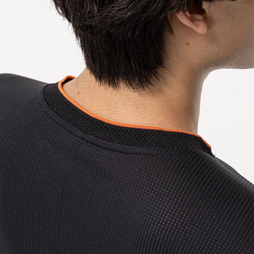 【汗処理／通気】ドライエアロフローTシャツ(長袖) ブラック XS