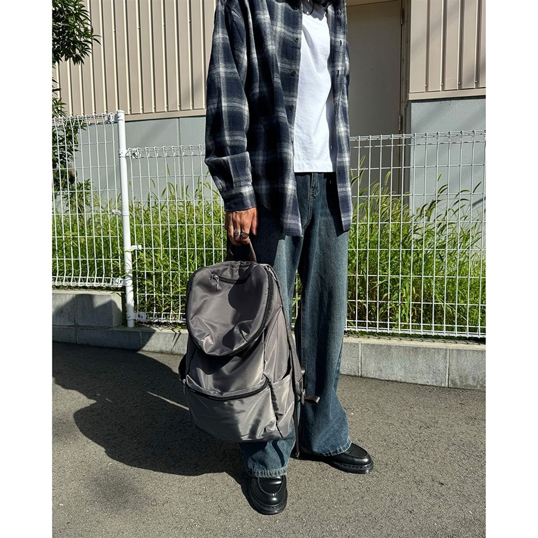 バックパック(20L) グレー