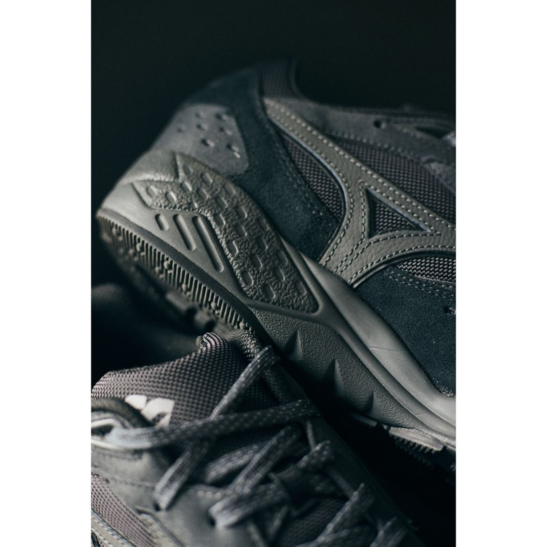 CONTENDER CORDURA ブラック×ダークグレー 29.5