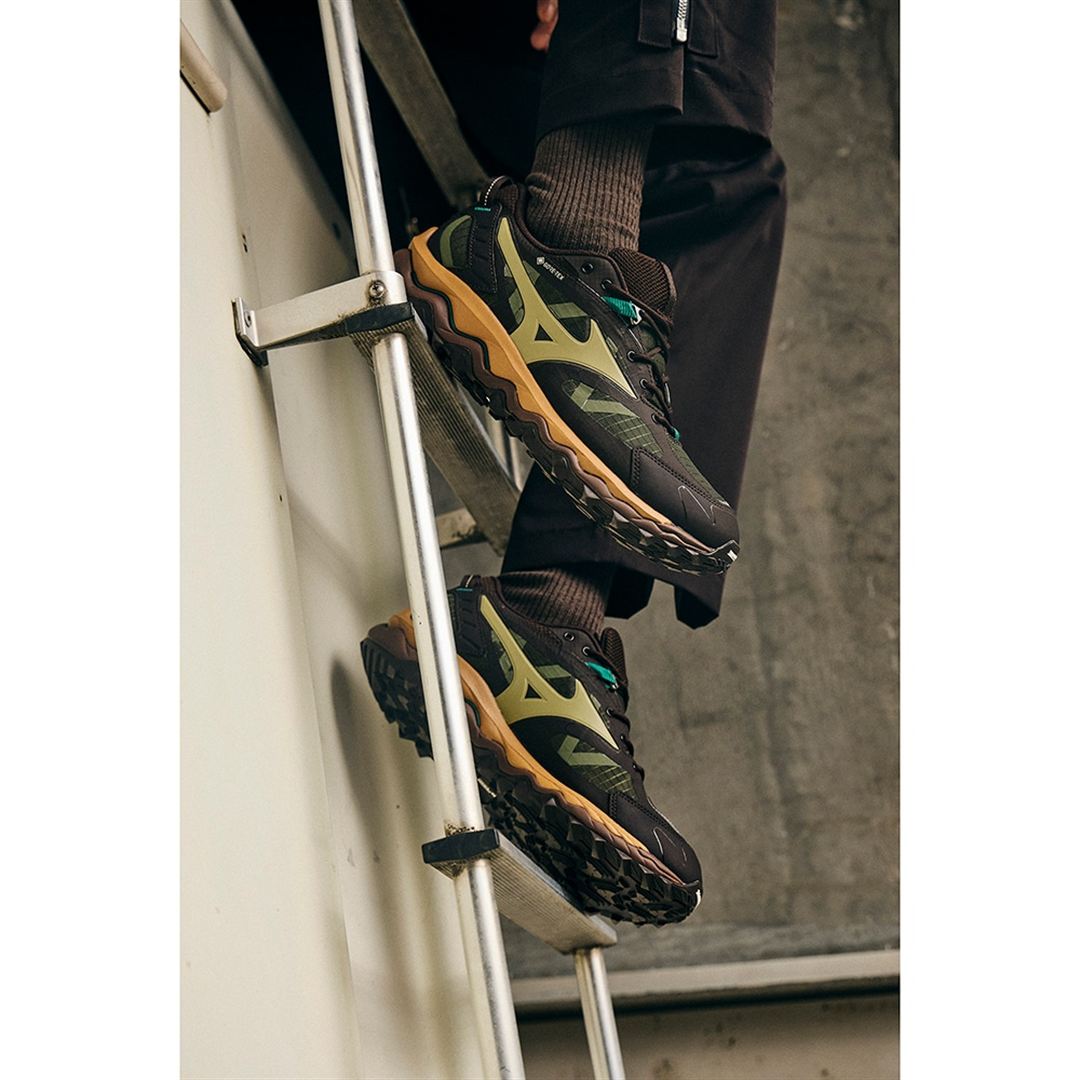 【ミズノ直営限定】WAVE MUJIN TL GTX(ゴアテックス／防水) カーキ×ブラウン 30.0
