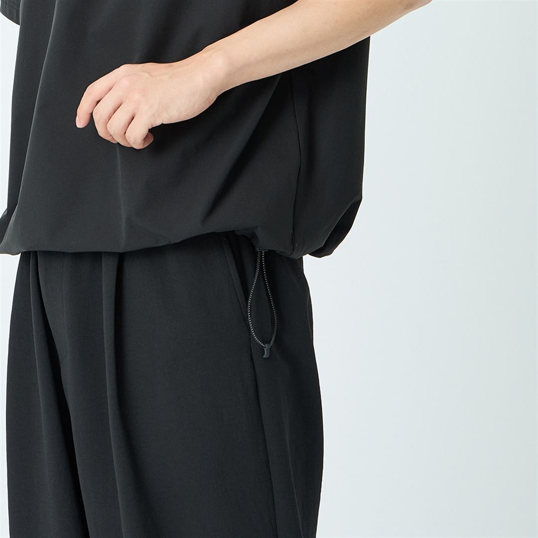 【JEANS FACTORY】ウォーターリパレントストレッチウーブンTシャツ ブラック S