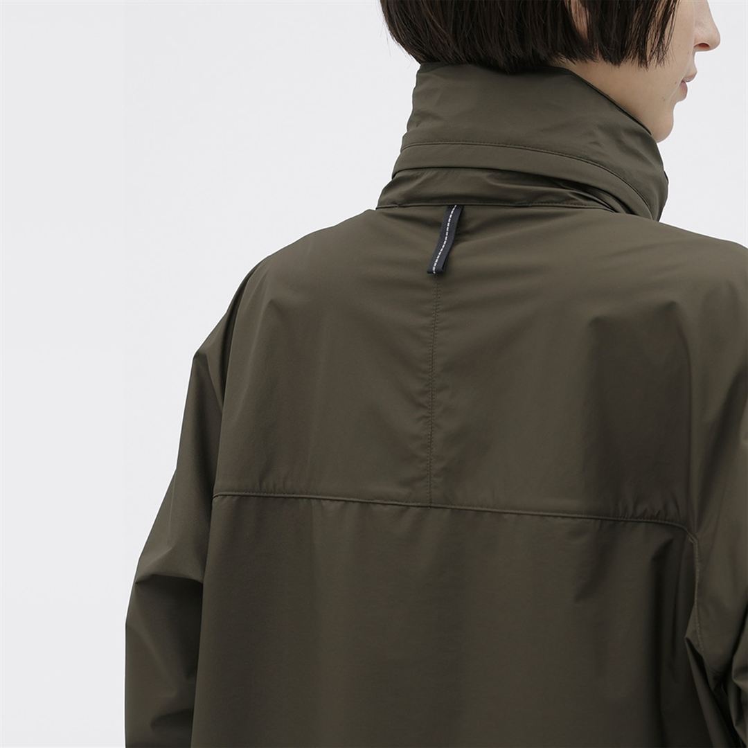 【MARGARET HOWELL】ベルグテックタスランナイロンリップコート DK.カーキ 2
