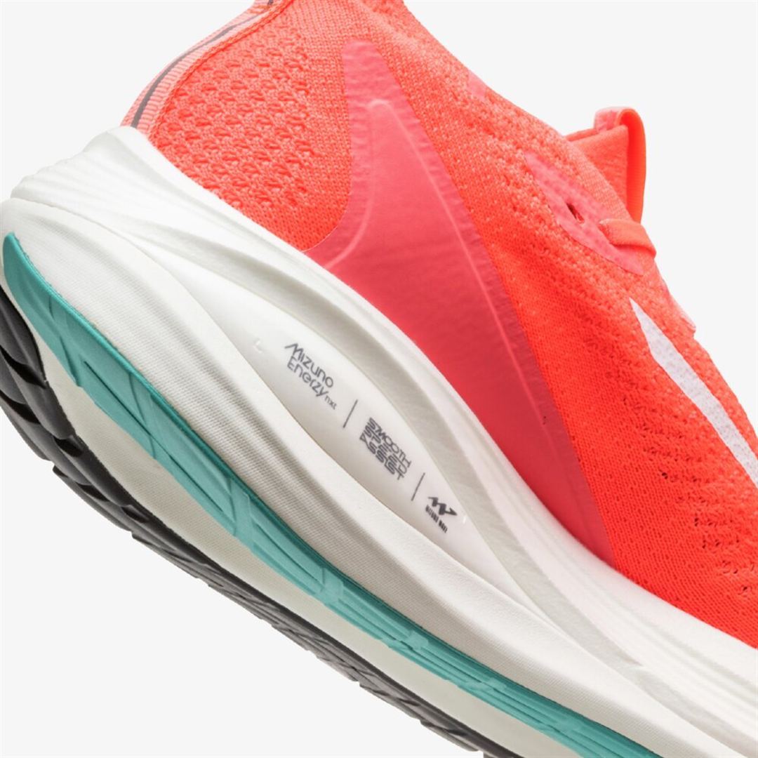 MIZUNO NEO VISTA2(スピードワーク／テンポ走) ピンク×ダークグレー×ブルー 23.0