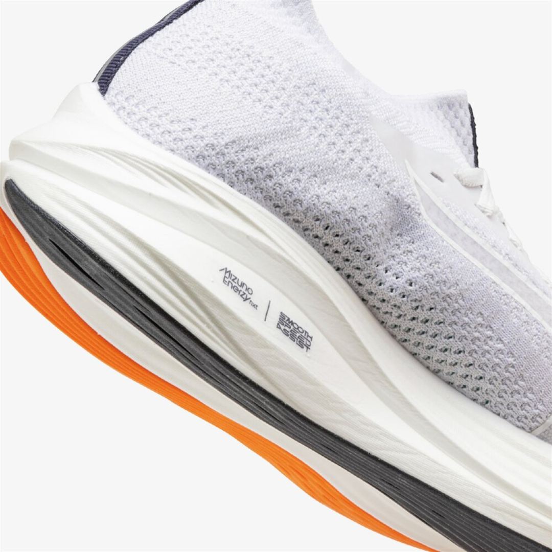 MIZUNO NEO ZEN(ランニング) ライトグレー×ホワイト×オレンジ 25.0