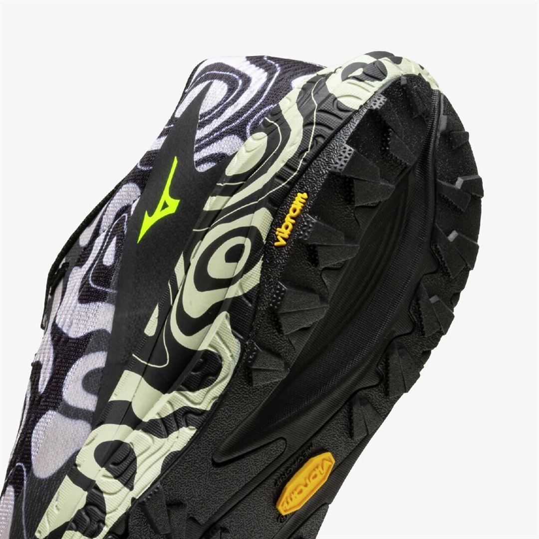 【ミズノ直営限定】MIZUNO NEO ACCERA(トレイル) ブラック×イエロー×ホワイト 23.0