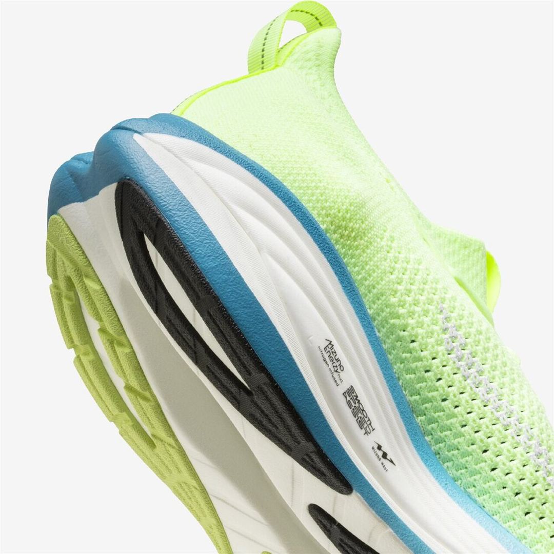 MIZUNO NEO VISTA3(スピードワーク／テンポ走) イエロー×ホワイト×スカイブルー 28.0