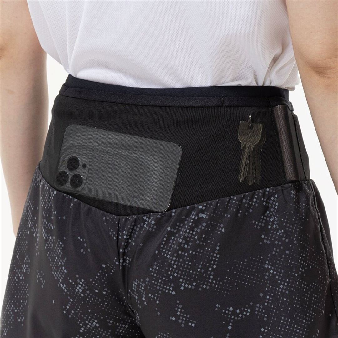 ランニング マルチポケットパンツ グラフィック4インチ ブラック XL