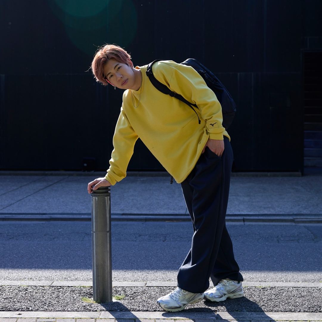 ルーズフィットスウェットクルー ミステッドイエロー杢 XS