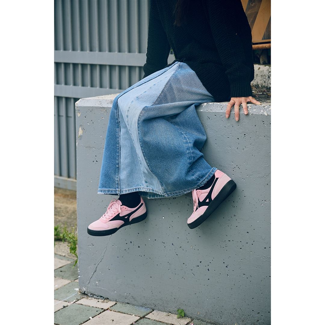 【ミズノ直営限定】CITY WIND ピンク×ブラック 30.0