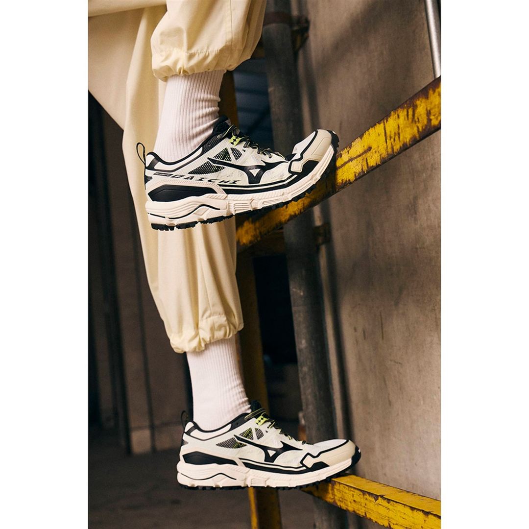 WAVE DAICHI LS ライトベージュ×ブラック×ライムイエロー 30.0