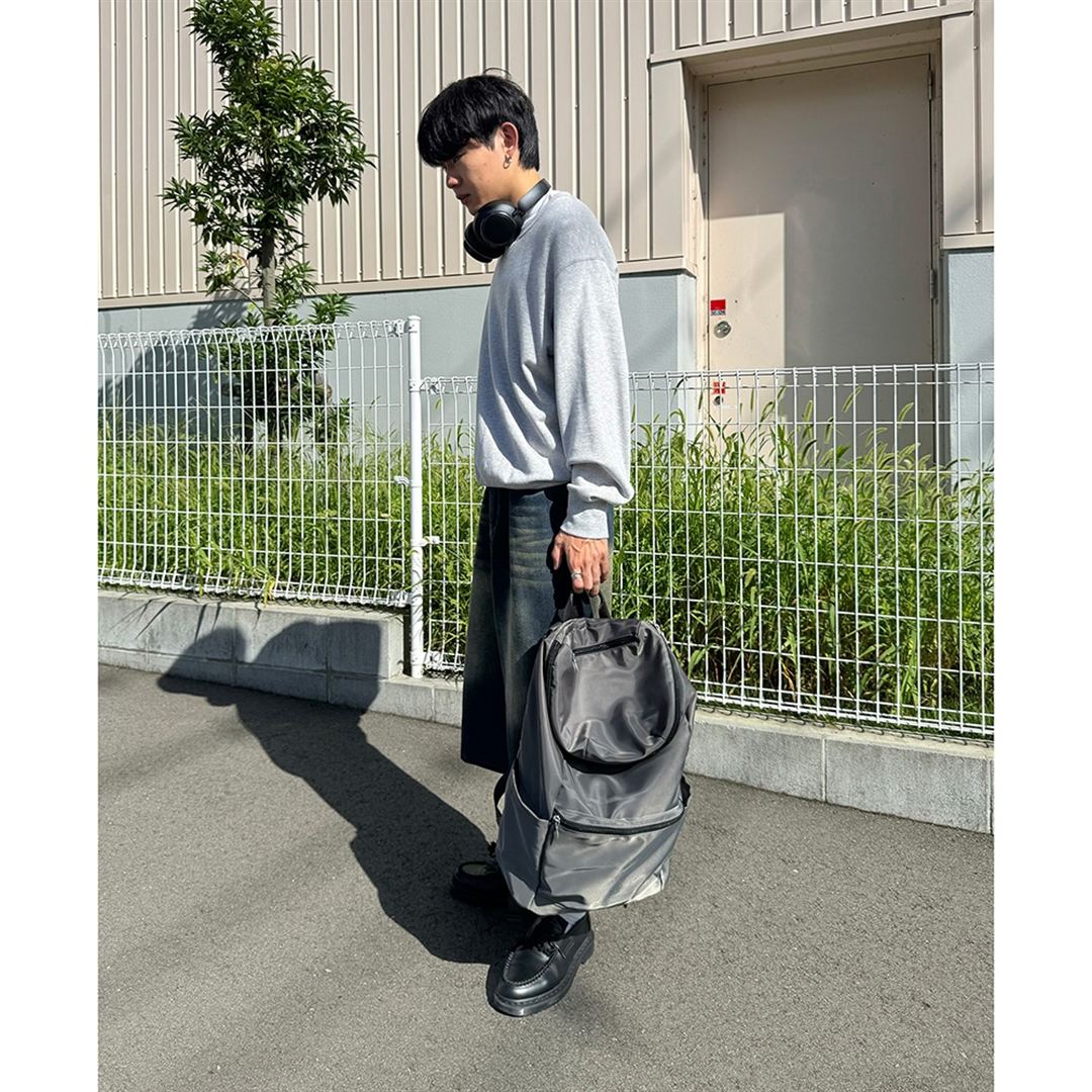 バックパック(20L) グレー