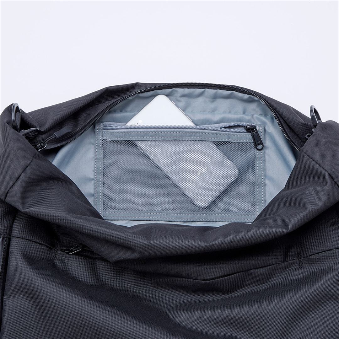 4Wayバッグ25L ブラック