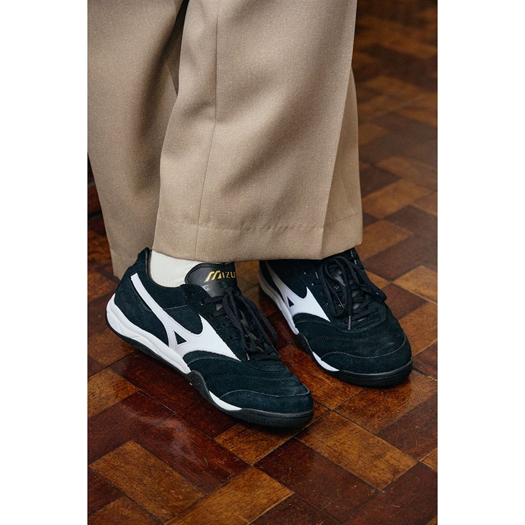 MORELIA LS ブラック×ホワイト 30.0