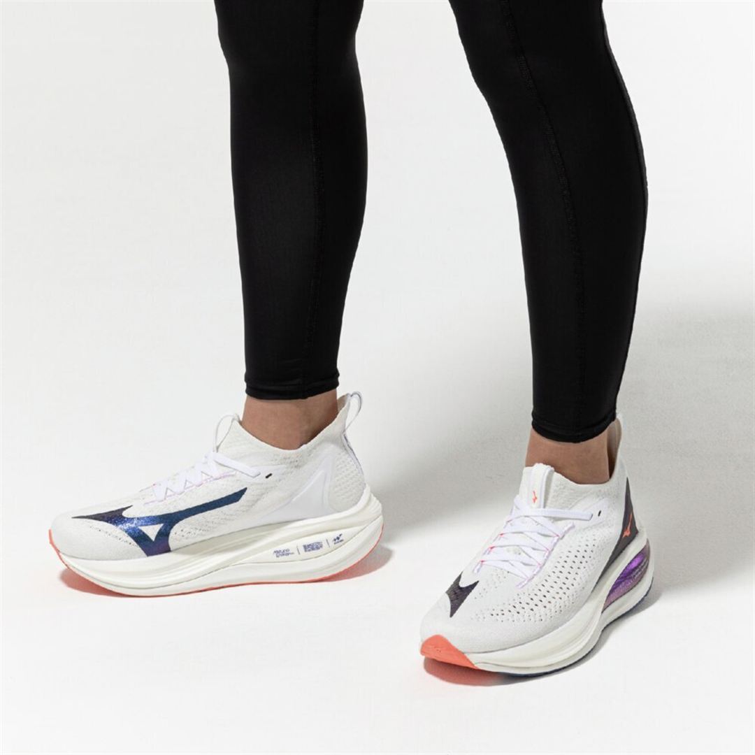 MIZUNO NEO VISTA2(スピードワーク／テンポ走) ホワイト×メタリックブルー×ピンク 23.0