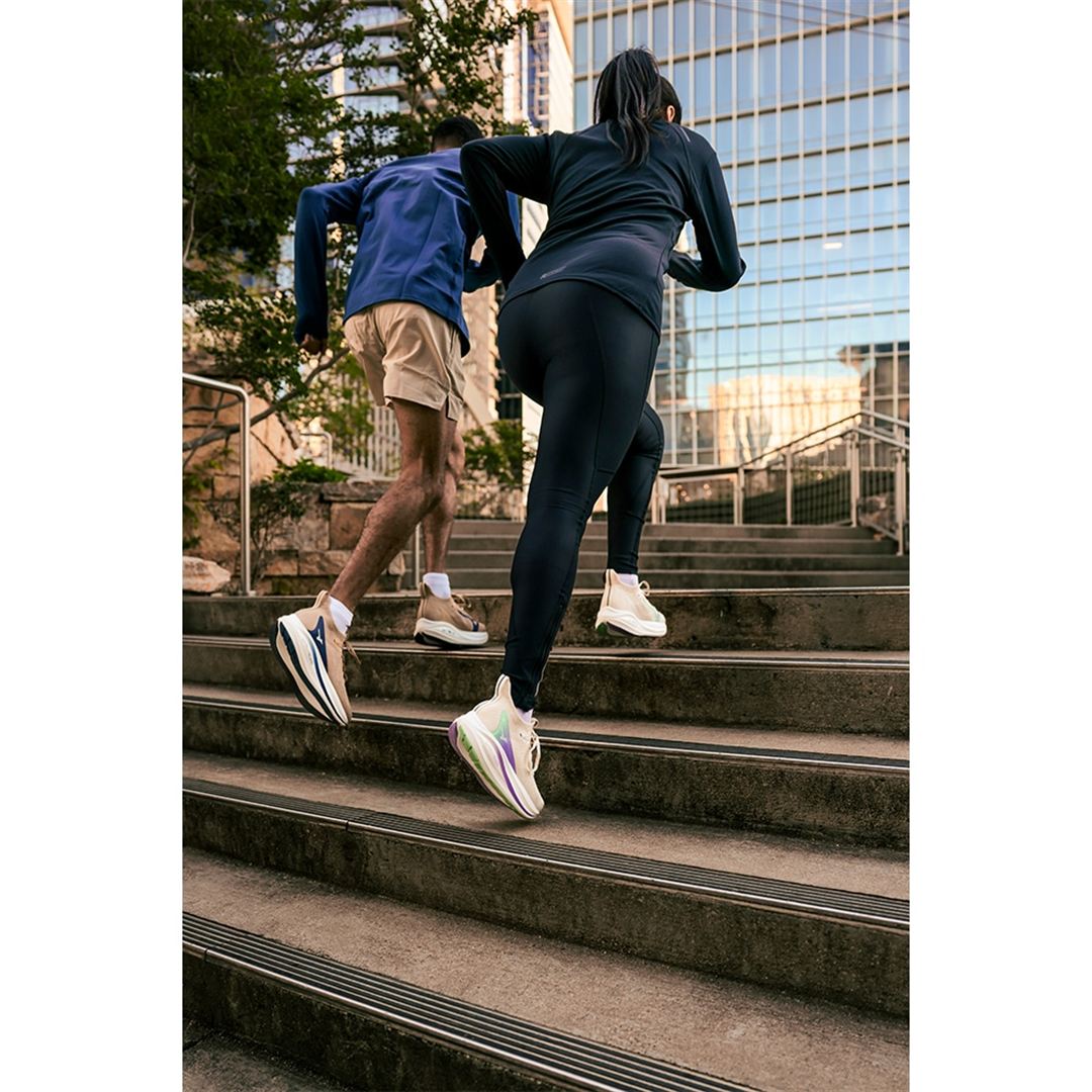 MIZUNO NEO VISTA2(スピードワーク／テンポ走) オフホワイト×パープル×スカイブルー 23.0