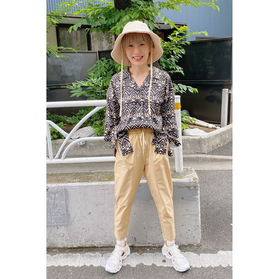 ウォーターリパレント ストレッチパンツ アズールブルー S