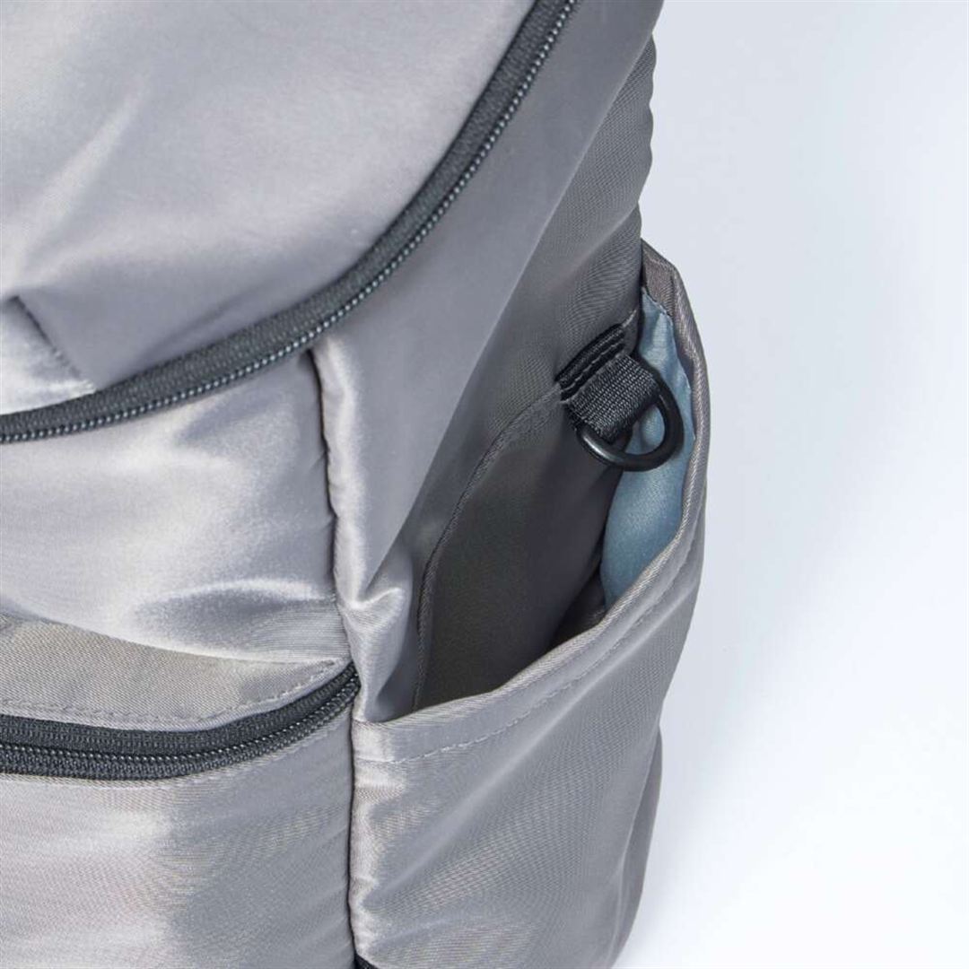 バックパック(20L) グレー