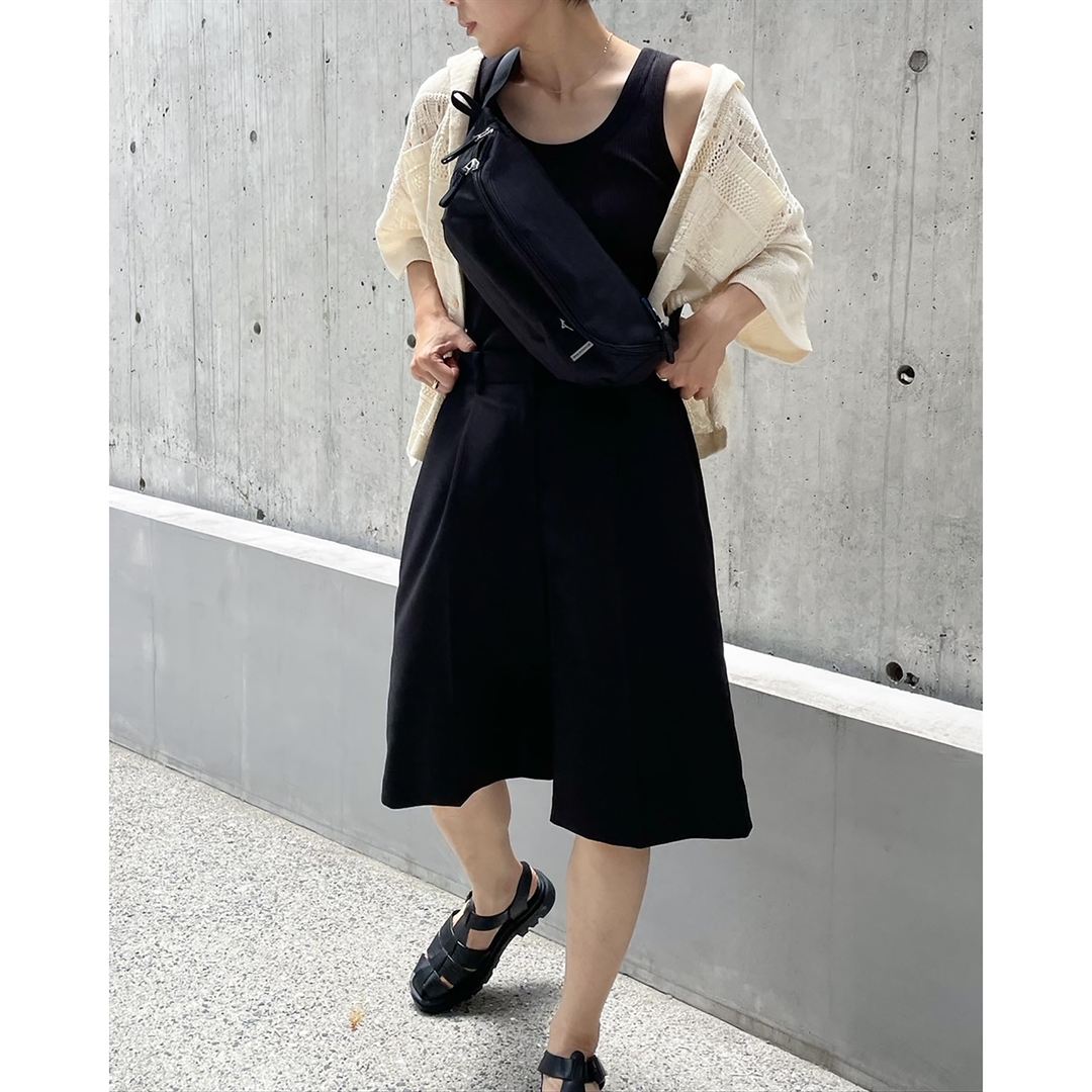 coloreウエストバッグ キャメル