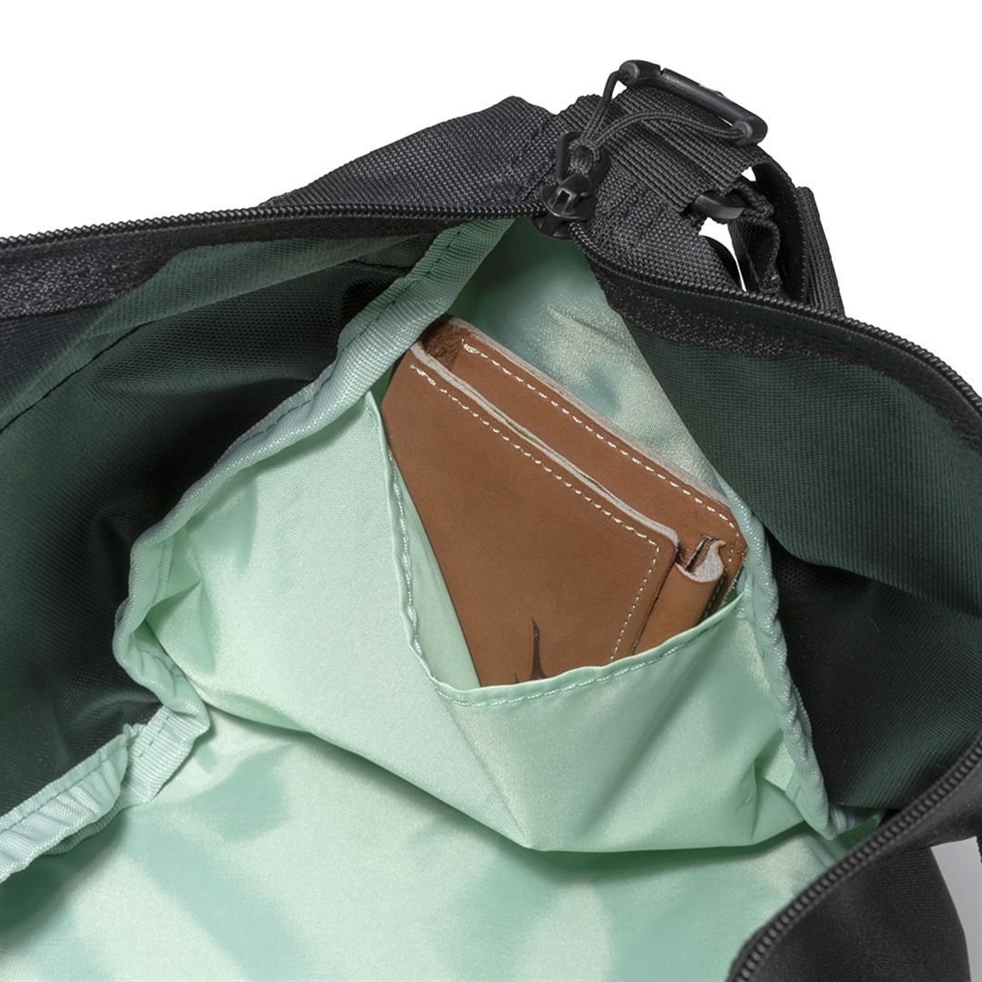 3WAYショルダーバッグ(27L) ブラック×ダークグレー
