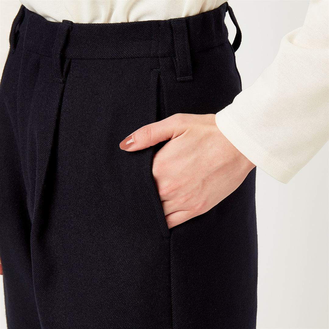 【ミズノ直営限定】ウールタッチテーパードパンツ グレージュ S