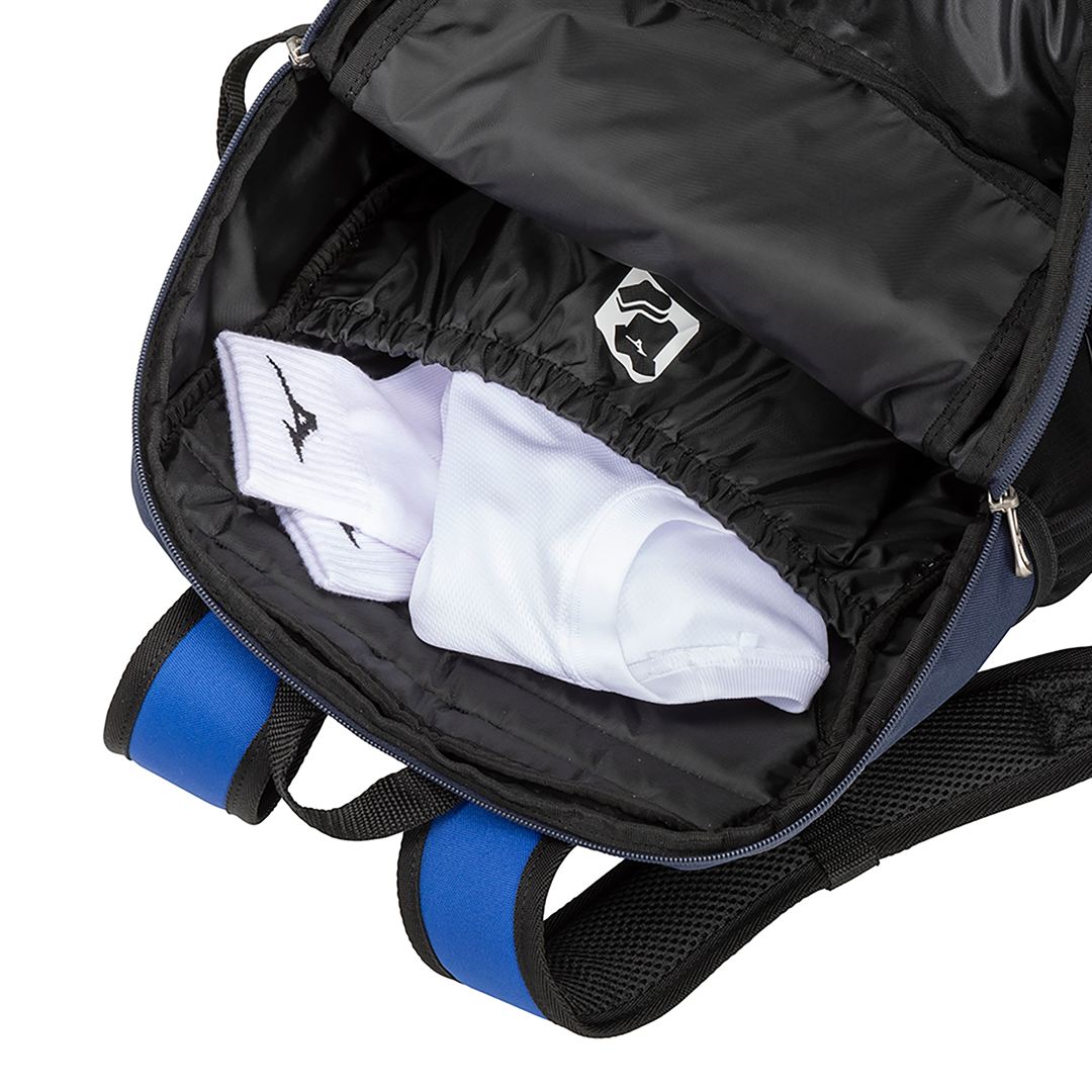 サッカーバックパック(16L) ブルー×ブラック