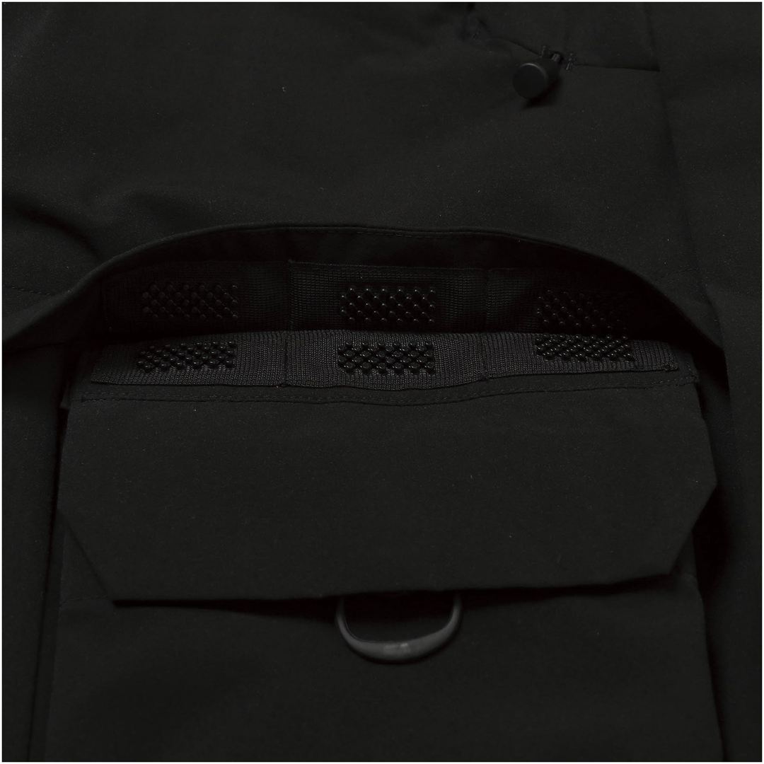 【ミズノ直営限定】MIZUNO ADAPTマウンテンパーカー ベージュ×ブラック M