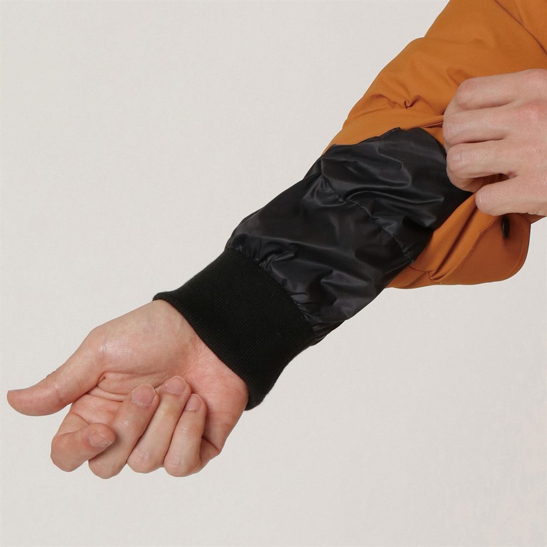 【吸湿発熱】WINDSTOPPER イエローナイフダウンジャケット ブラック M