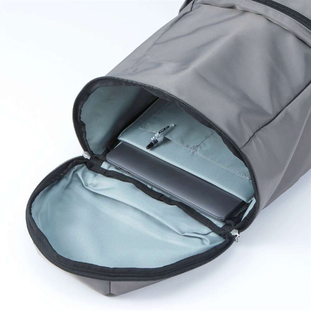 バックパック(20L) グレー