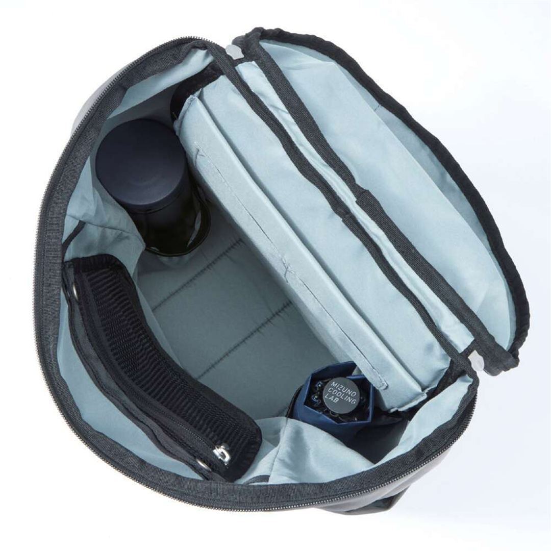 バックパック(20L) グレー