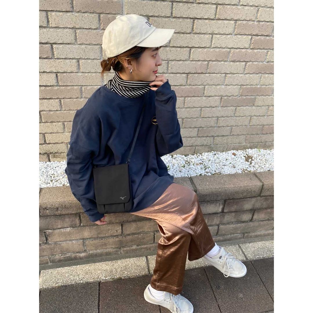 ウェザープルーフポシェット カーキ