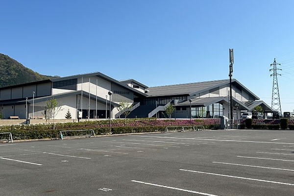 島根県初のミズノ指定管理施設「出雲市総合体育館（出雲だんだんとまとアリーナ）」を紹介します